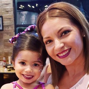 Meet your Posher, Esther